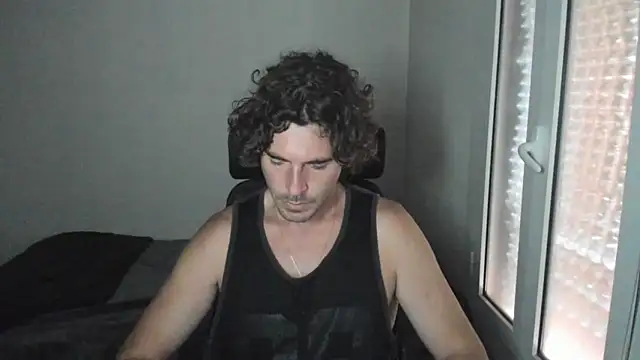 joaquin420_hot Adlı Modelin Canlı XXX Sohbeti