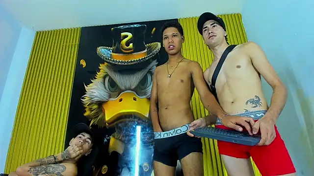 Chat XXX ao vivo de Gang_Members_xxx_