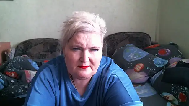 Lana555 Adlı Modelin Canlı XXX Sohbeti