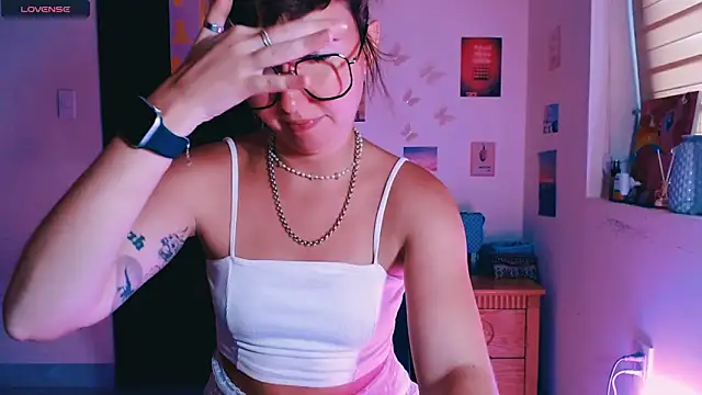 Cosmo_Riri's Live XXX Chat