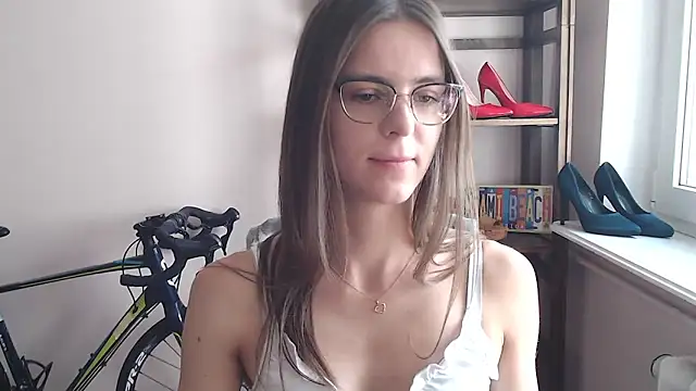 love_megi: онлайн-секс-чат