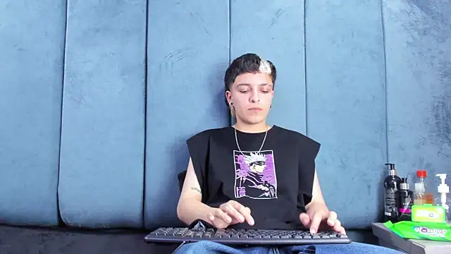 Megan_Thompson_'s Live XXX Chat