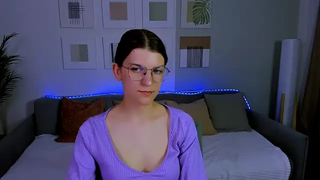 AnnaThorneのライブXXXチャット