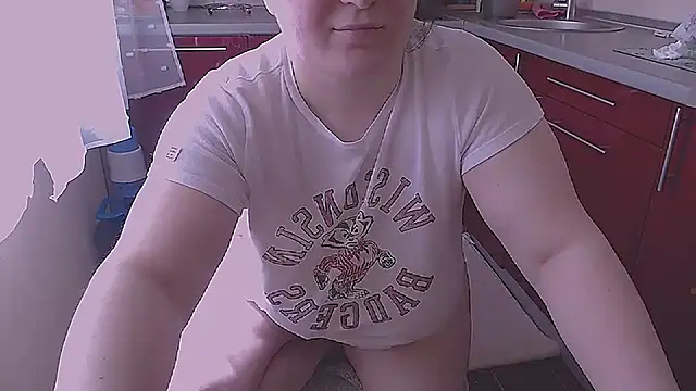 SoftLia's Live XXX Chat