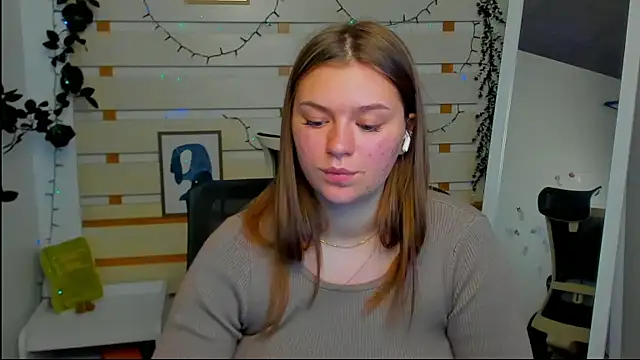 Josephine_Kiss: онлайн-секс-чат