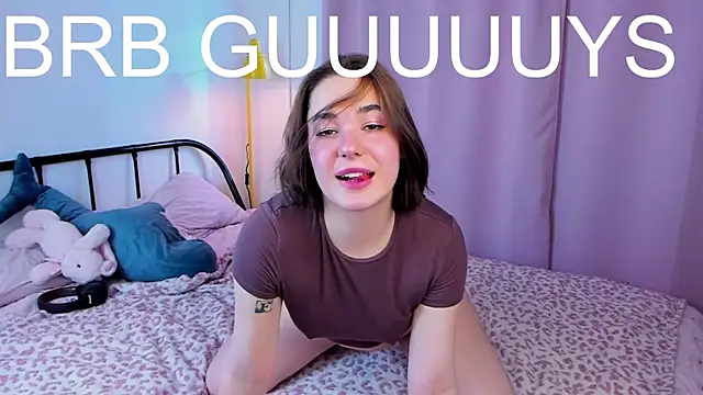 LiyaFly Adlı Modelin Canlı XXX Sohbeti