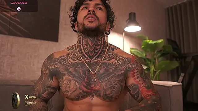 mariano_costa Adlı Modelin Canlı XXX Sohbeti