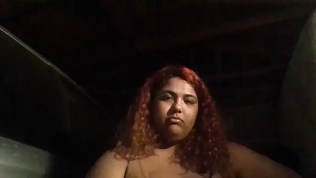 1n0nlythroat's Live XXX Chat