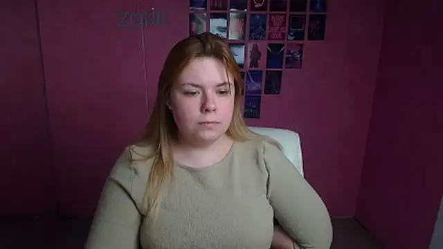 SusannaNight Adlı Modelin Canlı XXX Sohbeti