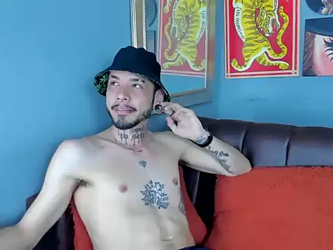 Murdockk: διαδικτυακό σόου στην κάμερα