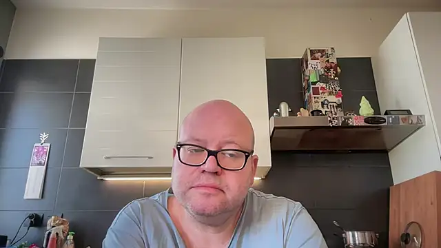 theitalianbear Webcam show