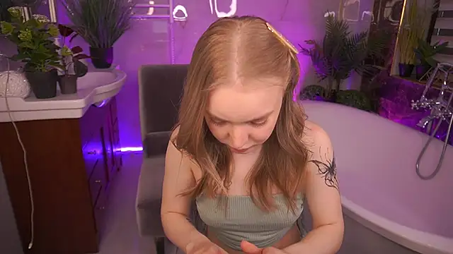 Chat XXX en directo de EmilySunshineS