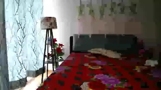 _Shanvii_ লাইভ XXX চ্যাট