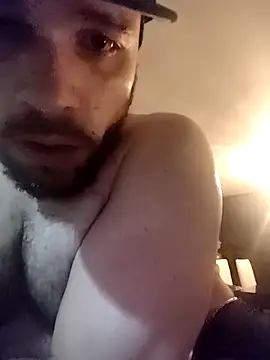 capacetti88 Webcamshow