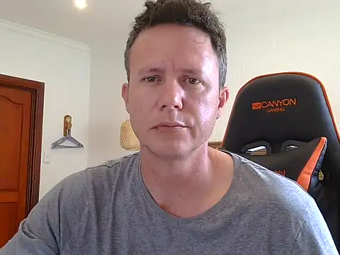 TroyDieselXXX Webcamshow