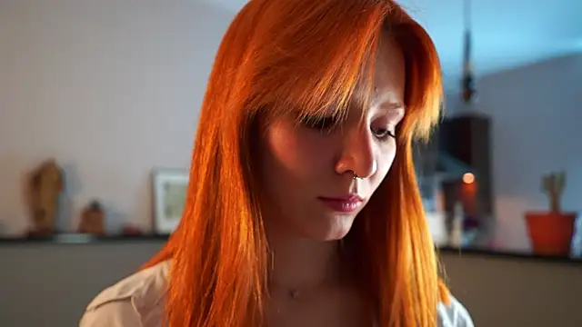 MinhSigalaa – webcam-show