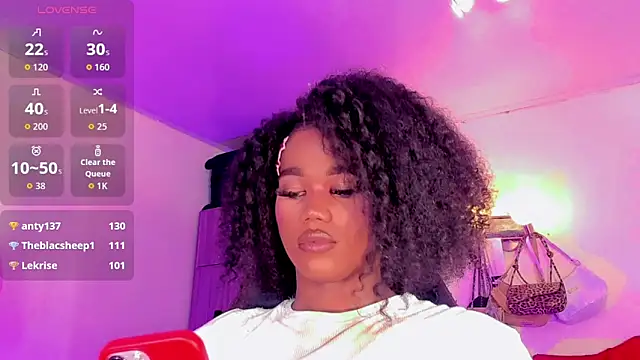 naomy__xxn Webbikameraesitys