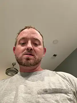 Enjoyedmine 即時 XXX 聊天