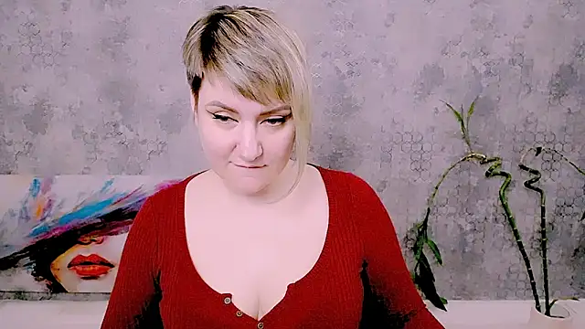 Djullia 即時 XXX 聊天