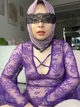 m_m666 Pertunjukan Webcam