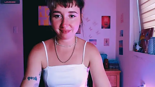 Cosmo_Riri's Live XXX Chat