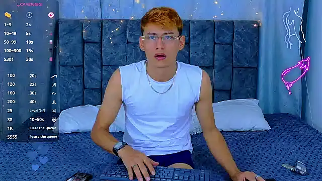 NicolasTorrez Live XXX-chat