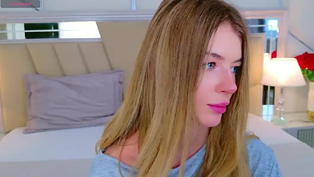 MeganMour Chat XXX in diretta