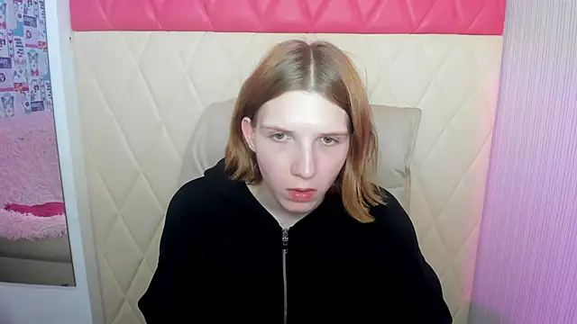 Show modela xSophieexx na web-kameri