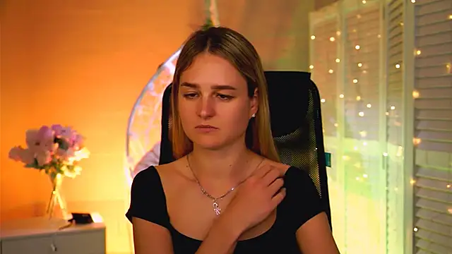 DeboraLarsonのライブXXXチャット