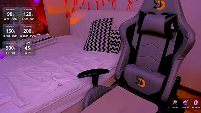 HinaJeenのライブXXXチャット