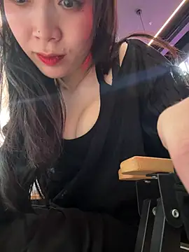 yourkeer's Live XXX Chat