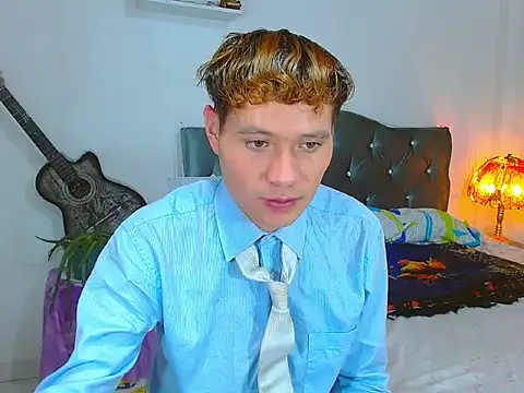 _Santi2 Pertunjukan Webcam