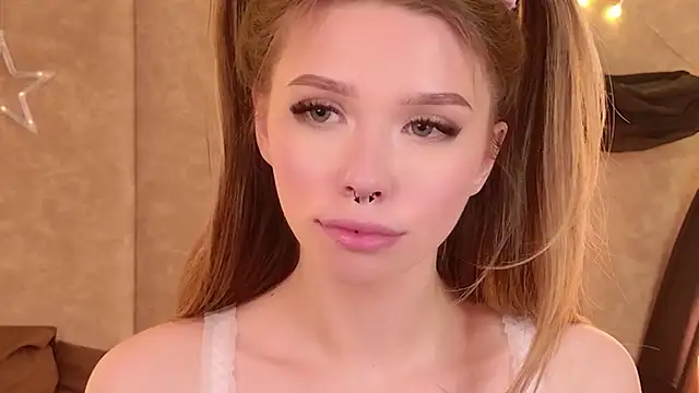 Chat XXX en directo de Sierra_Fane