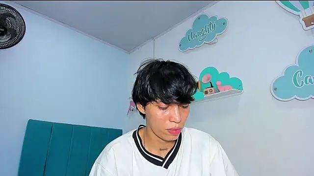 Chat XXX ao vivo de ivyheat3