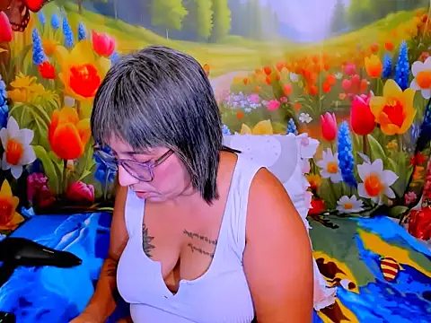 indianroxy: онлайн-секс-чат