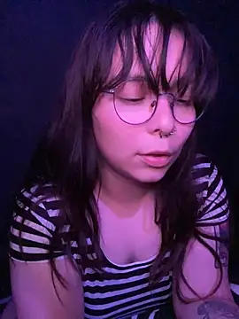 Solo_yoss Live XXX-chat