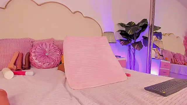 Živý XXX chat CahitlinBell