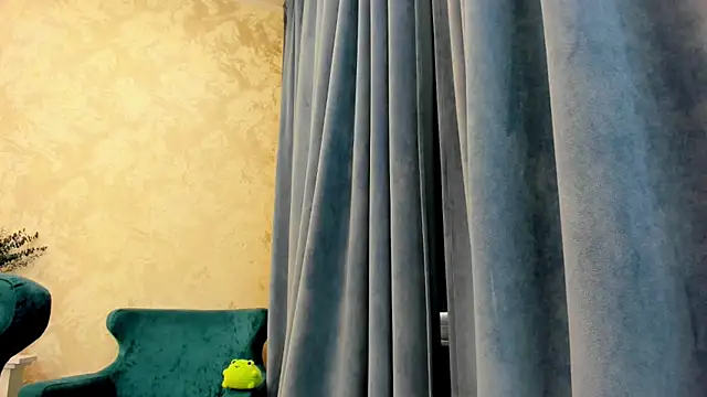 RedLipse's Webcam Show