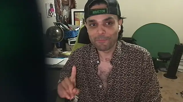 KungFuPanda001's Webcam Show