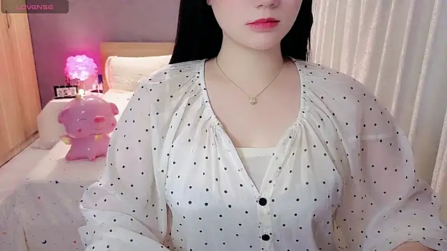 JENNIE-16's Live XXX Chat