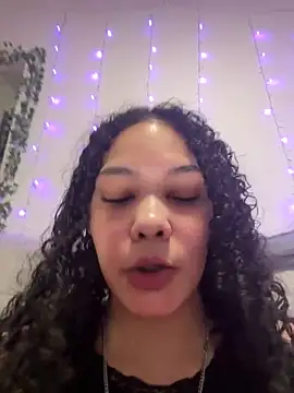 tastylolaaa's Webcam Show