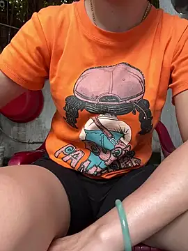 July-lovee Show Webcam