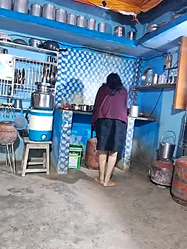 Janvi_ji's Webcam Show