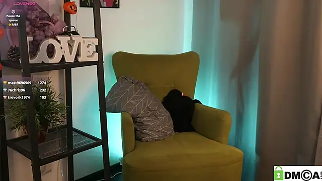 Sue_Sanders Adlı Modelin Canlı XXX Sohbeti