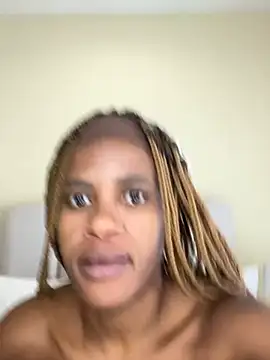 Živý XXX chat SlimSoFreaky_