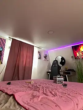 -MaybeBaby- – Kamerová šou