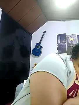 Онлайн чат XXX Keyla01_