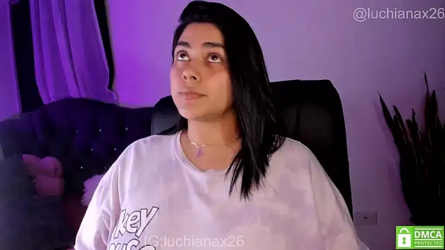 lucy26_'s Live XXX Chat