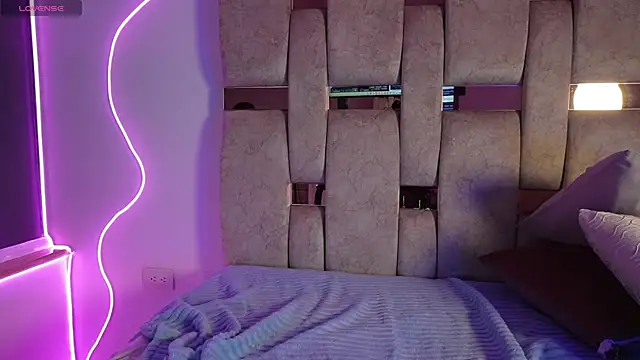 Czat XXX na żywo – Petitte_Mussa