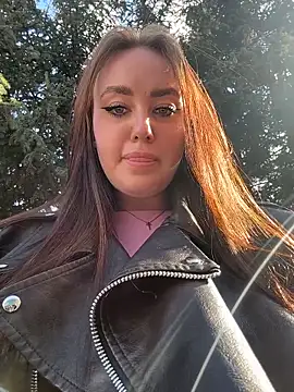 KiraSunshineのライブXXXチャット